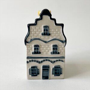 KLM Airlines Dutch Blue Delft House by BOLS #01 Amsterdam 2003 Empty